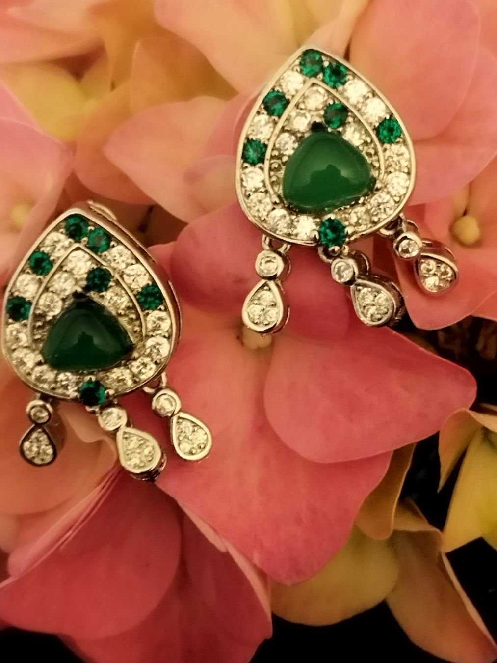 Orecchini pendenti & Orecchini a lobo: Ohrringe Natural Chalcedony Green neu. – Nuovo (secondo la descrizione) da Basel venduto da pro_79rs 1