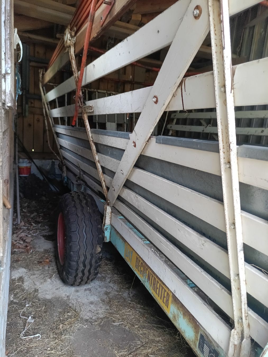 Rimorchi: Ladewagen Dechentreiter – Usato da Mühlrüti venduto da aebi10 4