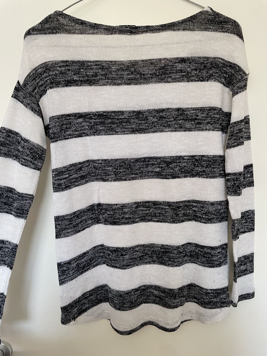 Pulls & Sweat-shirts: Pull – D'occasion à Pont-de-la-Morge (Sion) par hel_bh28 1