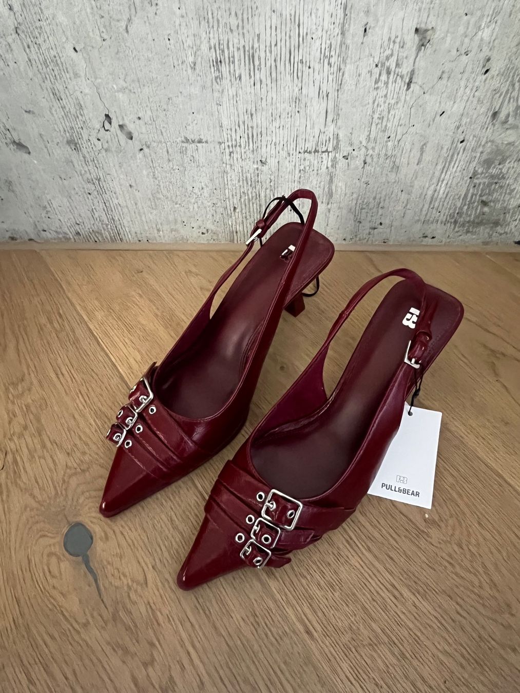 Pull&Bear Damenschuhe: Absatzschuhe/Pumps bordeauxrot, neu – Neu (gemäss Beschreibung) aus Bottmingen von sto_vzt2 2