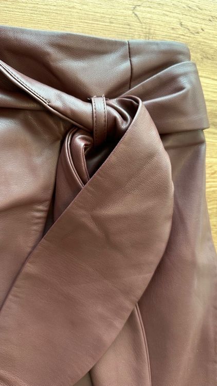 Mango Gonne: Mango Jupe aus Kunstleder – Nuovo (secondo la descrizione) da Urdorf venduto da fairfashion 8