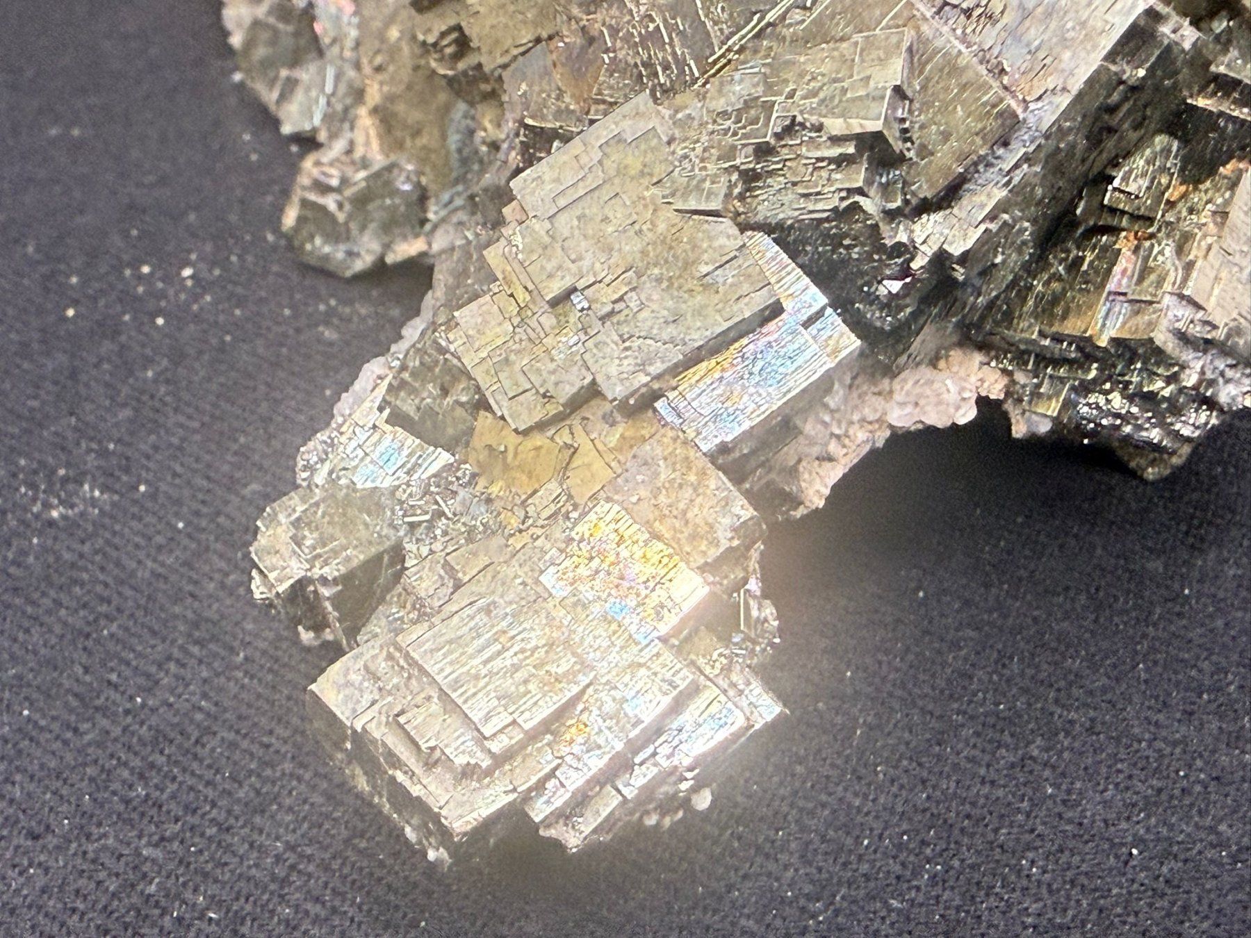 Mineralien & Heilsteine: Pyrit Matrix var. irisierend – Gebraucht aus Schinznach Bad von Demerald 7