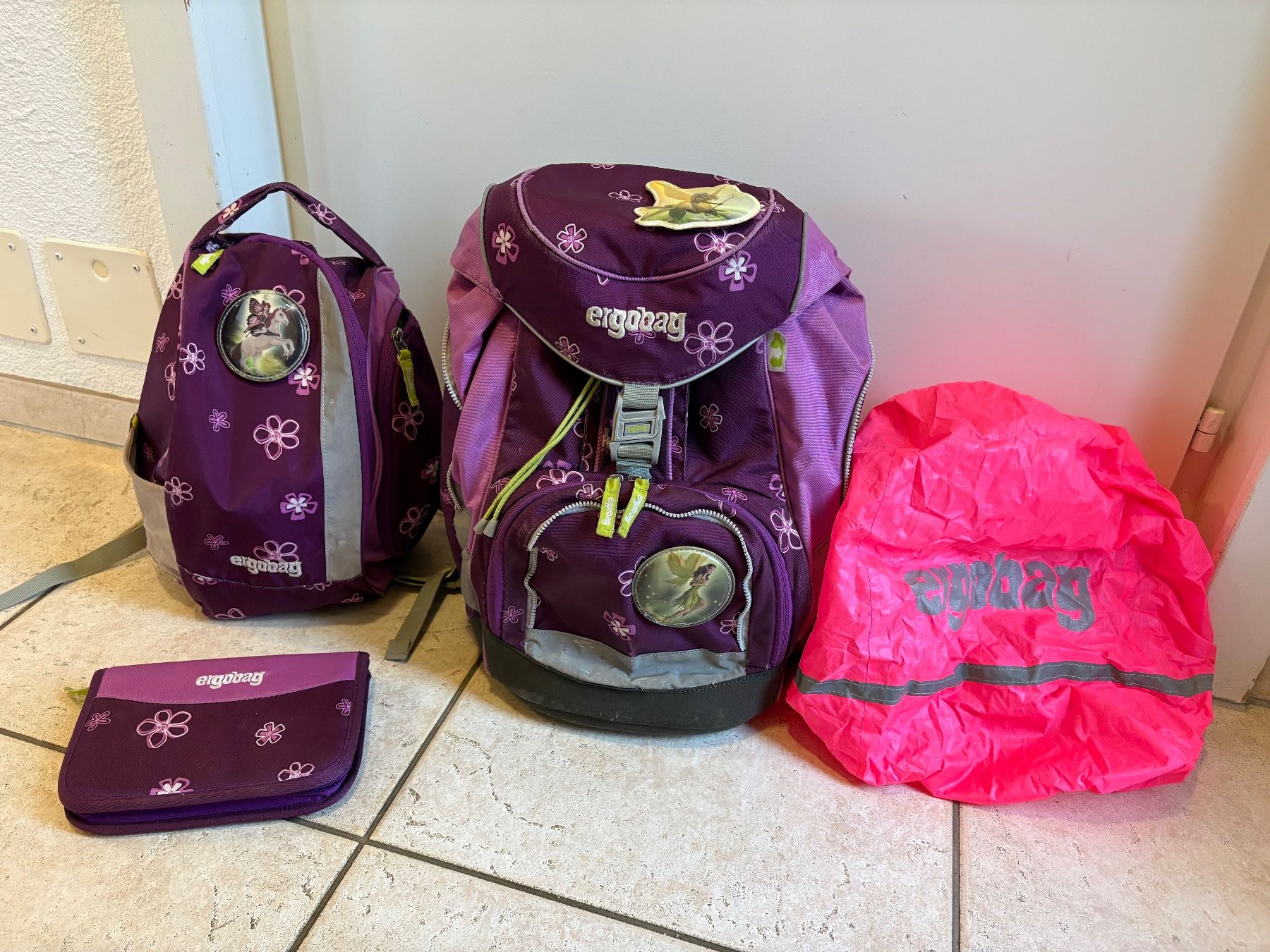 Ergobag Borse & Zaini: Ergobag Schulrucksack – Usato da Belp venduto da mikemaru