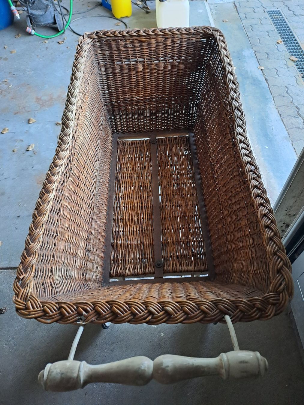 Culle: Baby- Stubenwagen – Usato da Dottikon venduto da fildi01 1