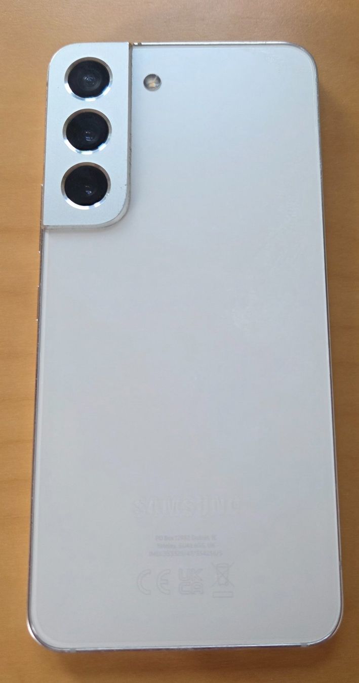 Samsung Telefoni cellulari / Smartphones: Samsung Galaxy S22 – Usato da Bonstetten venduto da hicksp 1