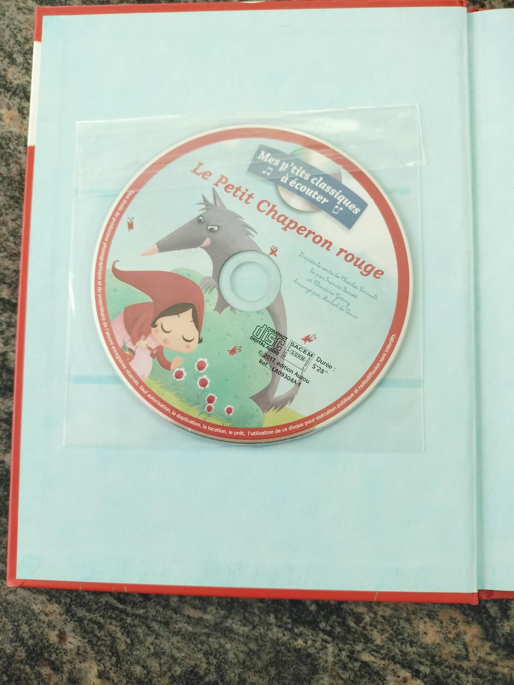 Libri: Le petit Chaperon Rouge Mes p'tits classiques à écouter CD – Usato da Cortaillod venduto da rozinna 1
