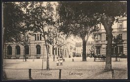 Yverdon, Les Postes, Partie am Postamt