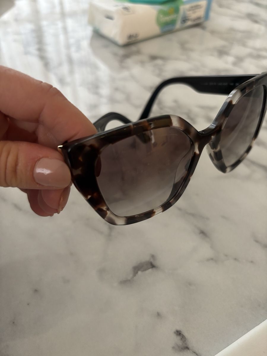 Prada Brillen & Gläser: Prada Damen Sonnenbrille – Gebraucht aus Neuhausen von wait.for.it 4