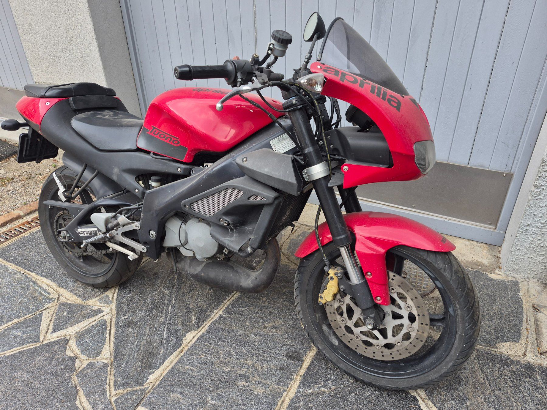 Aprilia Strada: Aprilia Tuono 125 cc – Usato da Riva San Vitale venduto da Marneta 5