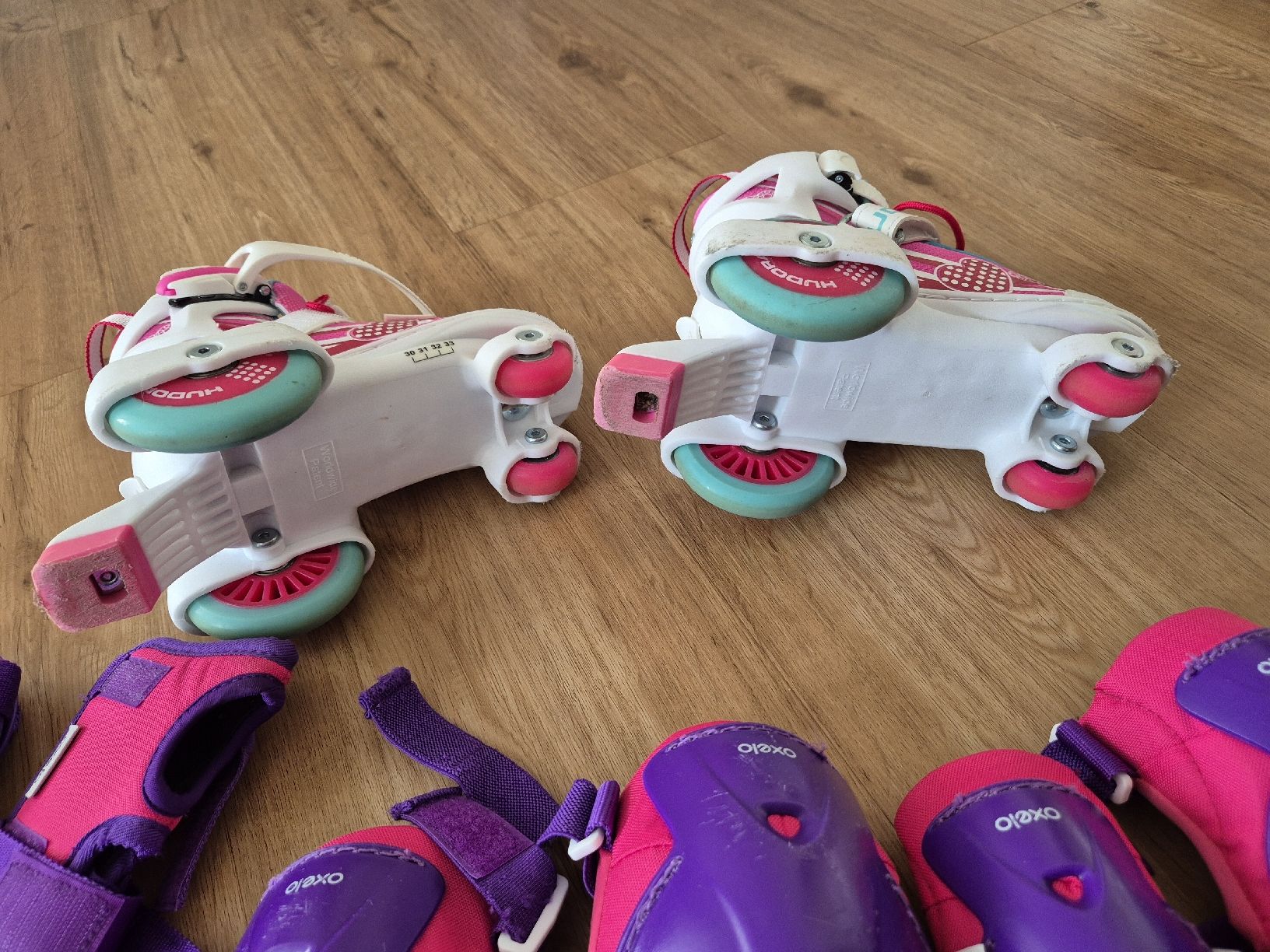 Oxelo Pattini in linea & Pattini a rotelle: Kinder Rollschuhe + Oxelo Schutzausrüstung – Usato da Thalheim AG venduto da vargatam1 5