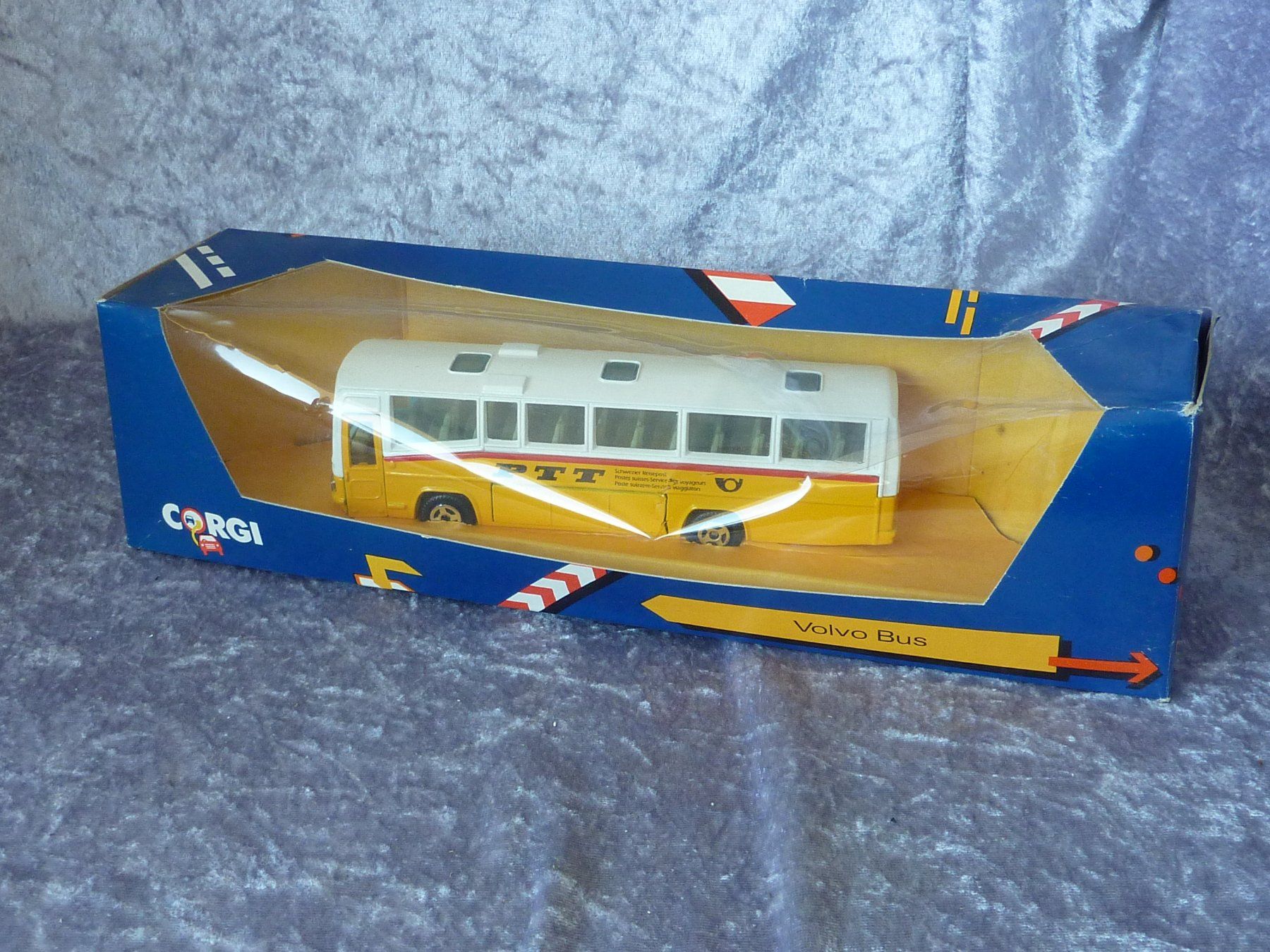Corgi Toys Modellini d'auto: Volvo PTT Reisebus – Nuovo (secondo la descrizione) da Dürrenäsch venduto da modellautos4you