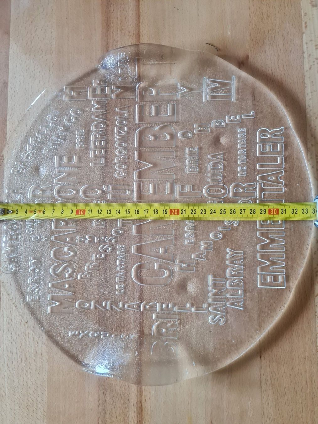 Glasi Hergiswil Plateaux: Glasi Hergiswil Käseservierplatte 1 oder 2 Stück – D'occasion à Münsingen par Cuci31 2