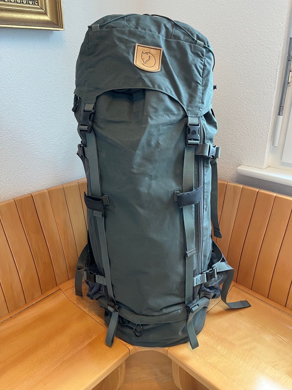 Fjällräven Rucksäcke: Fjällräven Kajka 75 Neuwertig – Gebraucht aus St. Pelagiberg von 1MagicMoment