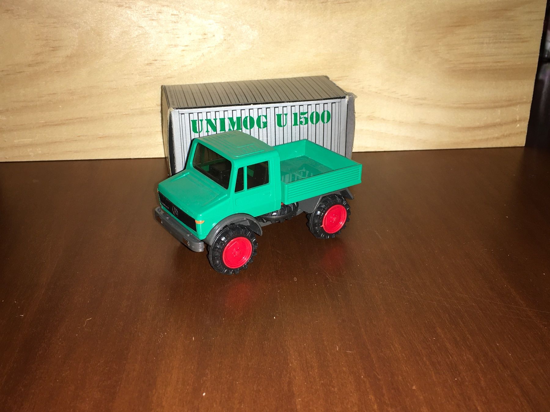 Unimog Modellini d'auto: Unimog U1500 - Cursor - Vintage Modell – Nuovo (secondo la descrizione) da Wohlen AG venduto da PrivatSammlung