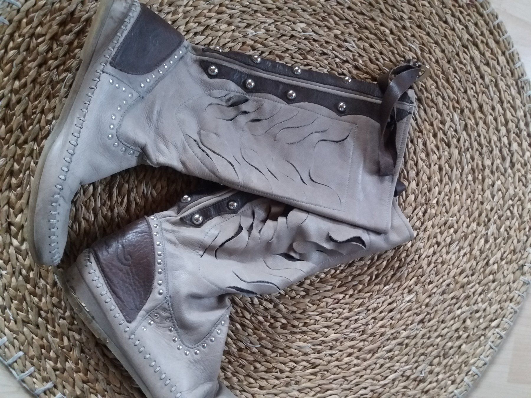 Scarpe da donna: Echt Leder Stiefel Gr. 39/40 – Usato da Rebstein venduto da bestforyou 2