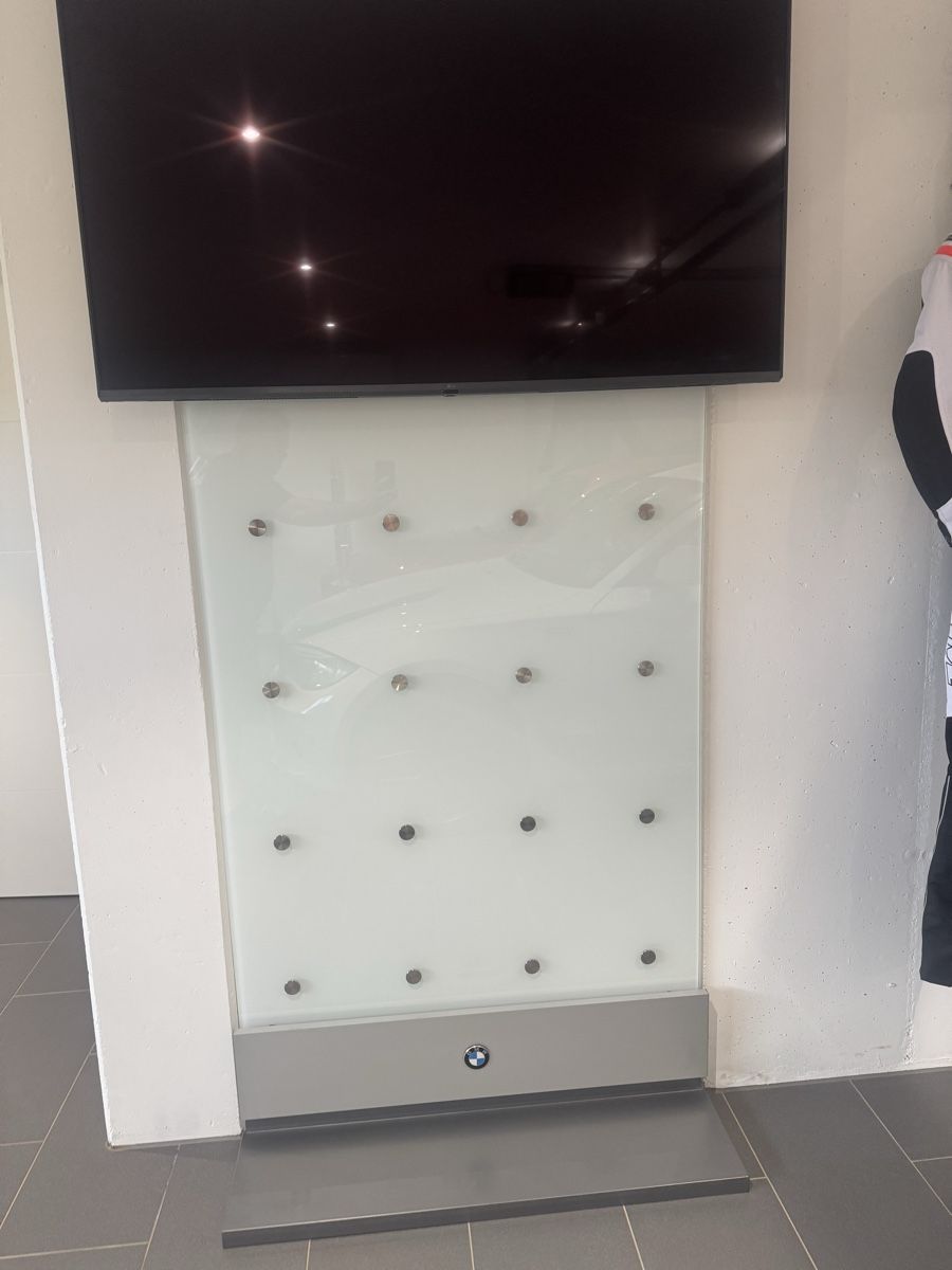 Étagères: BMW Luxus Regal  – D'occasion à Wangenried par Kusterp90