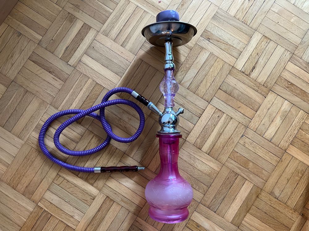 Shisha Pink (Gebraucht) in für CHF 1 – nur Abholung auf Ricardo kaufen