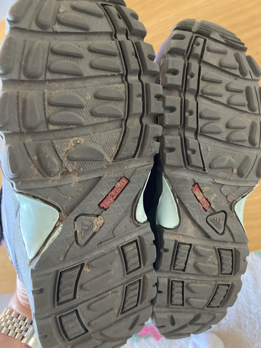 Adidas Chaussures garçon: Adidas terrex gore tex kinder – D'occasion à Villars sur Glâne par billbaroud 6