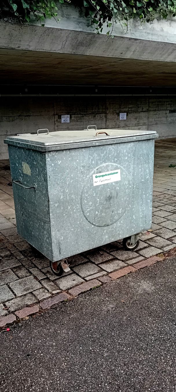 Banconi: Container aus Metall – Usato da Hombrechtikon venduto da kialani 1