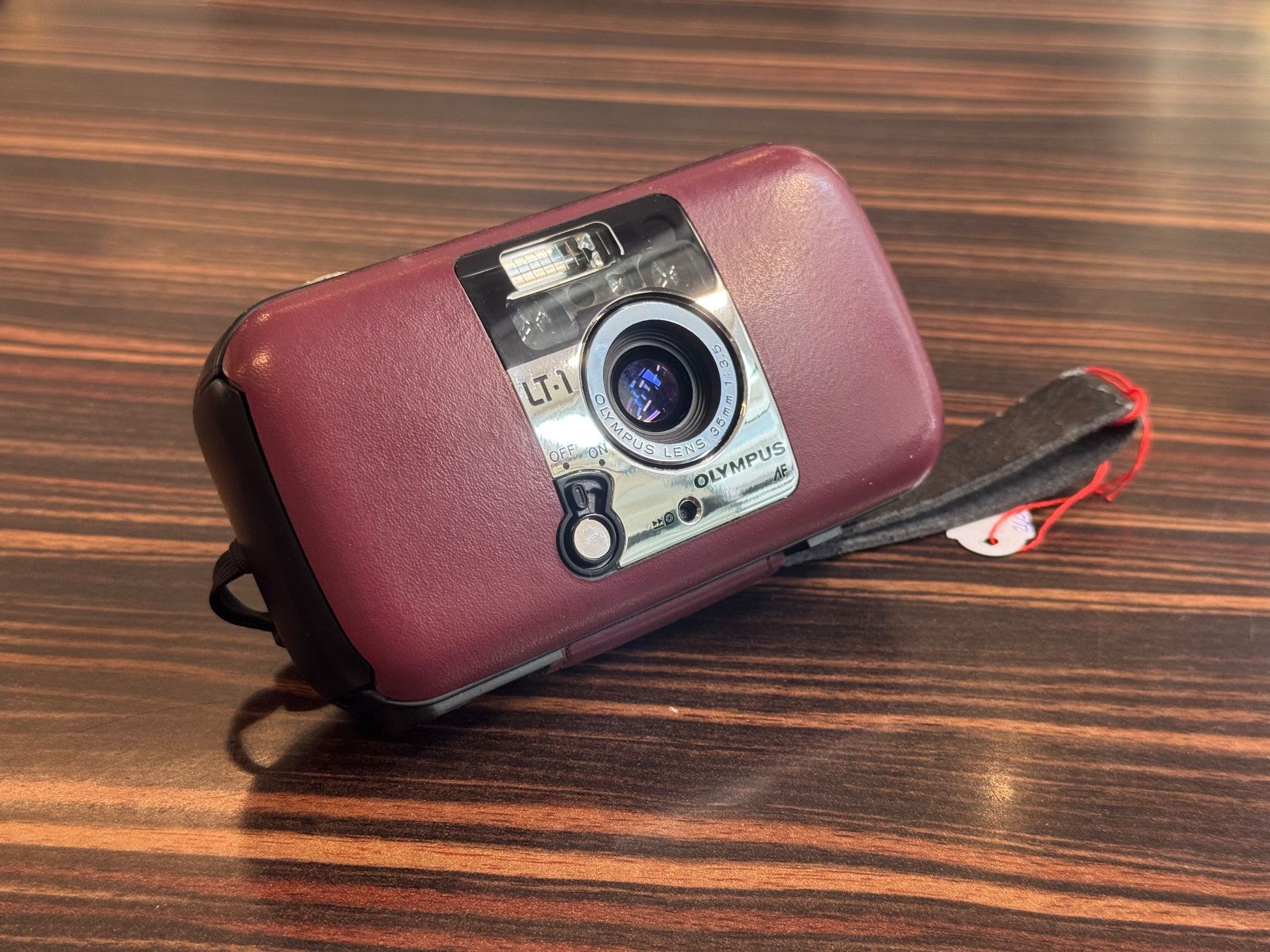 Olympus Fotocamera: Olympus LT-1 Kompaktkamera mit Hülle und Trageband – Usato da Zürich venduto da KochphotoAG 1