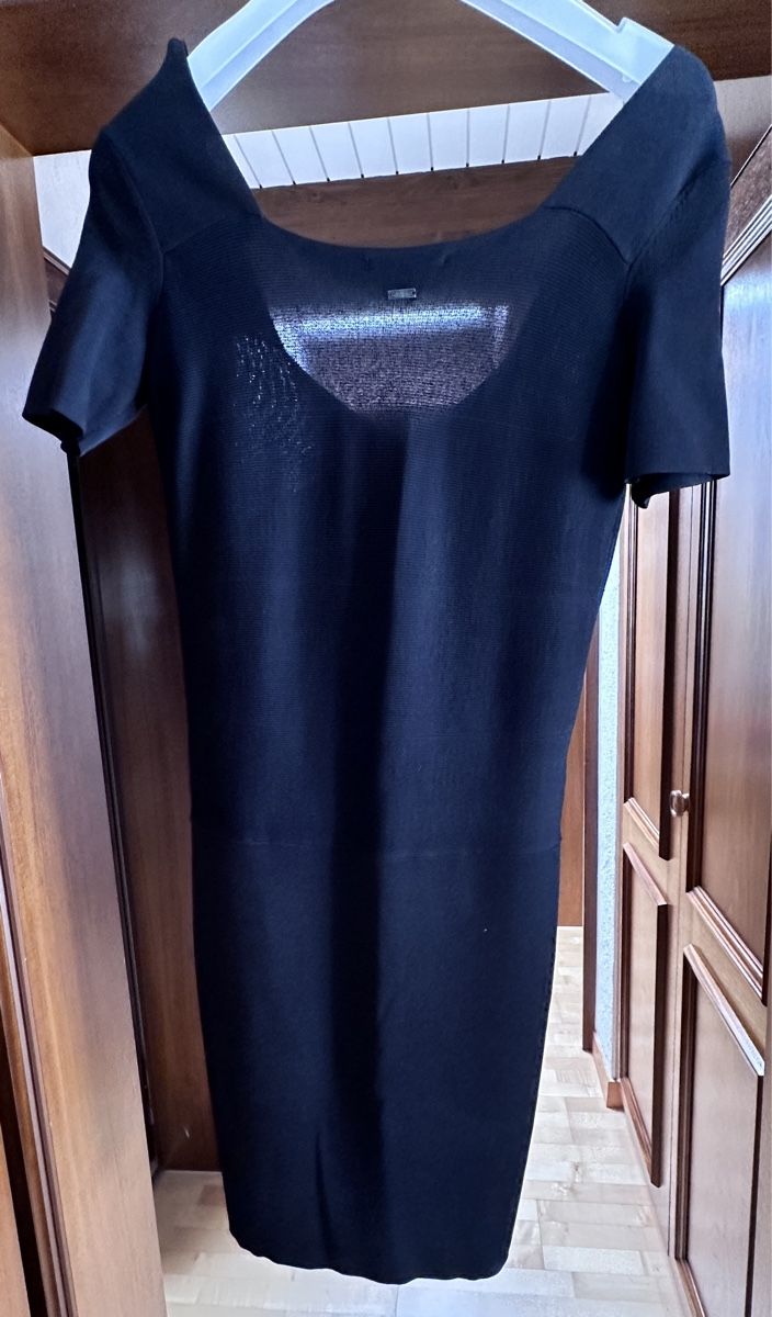 Armani Vestiti: Elegantes Armani Exchange Kleid Grösse L – Usato da Menziken venduto da cla_8qfq 1