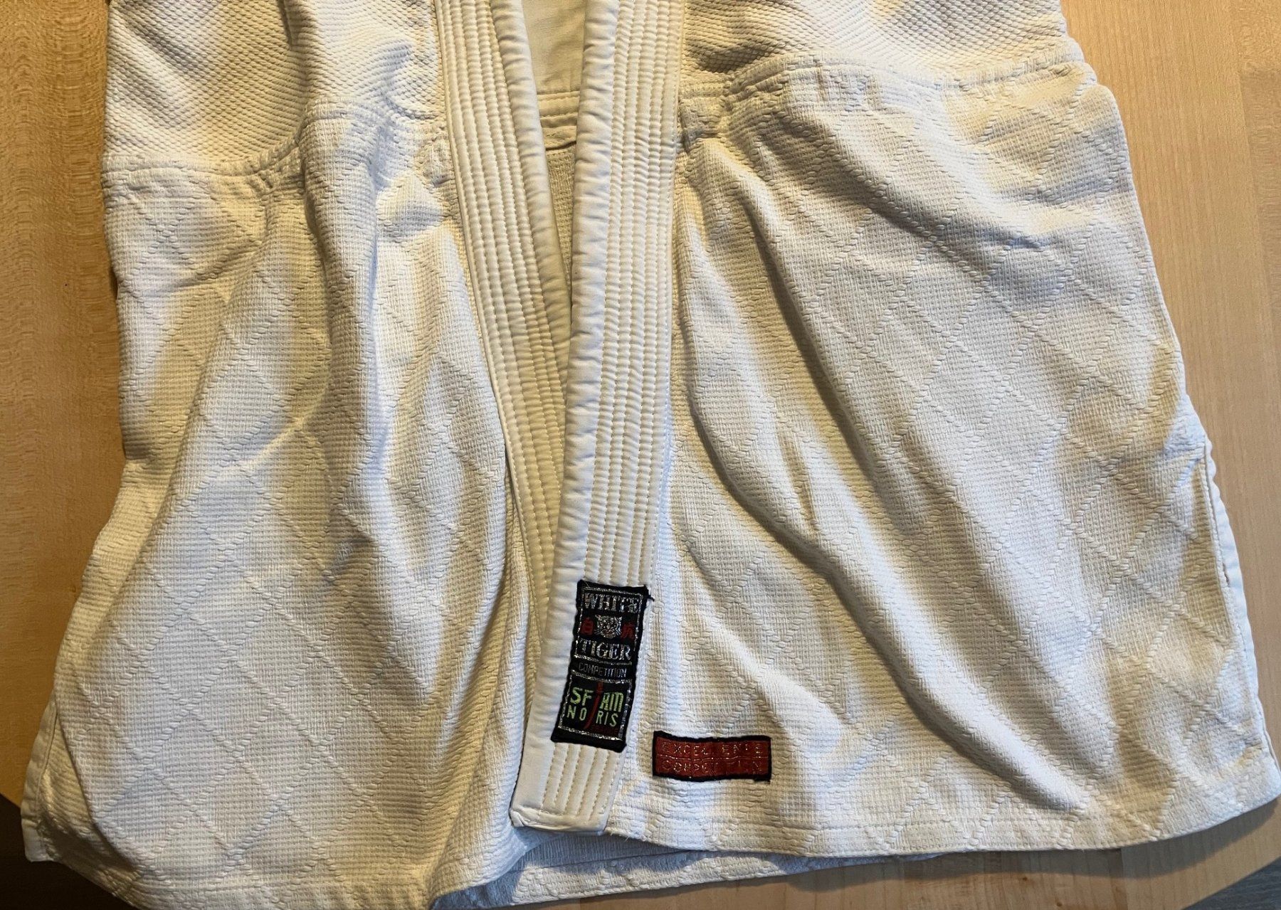 Kimono: Judo Kimono und Hose Gr 170 – Usato da Wimmis venduto da Hemotoni1 4