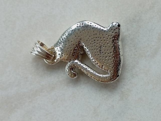 Statuette: Anhänger Katze. Silber 925 – Nuovo e nell'imballaggio originale da Winistorf venduto da acreativ2 2