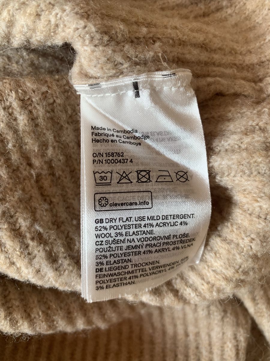 H&M Giacche: Strickjacke von H&M Gr. XXL – Usato da Ellikon an der Thur venduto da Bali1999 9