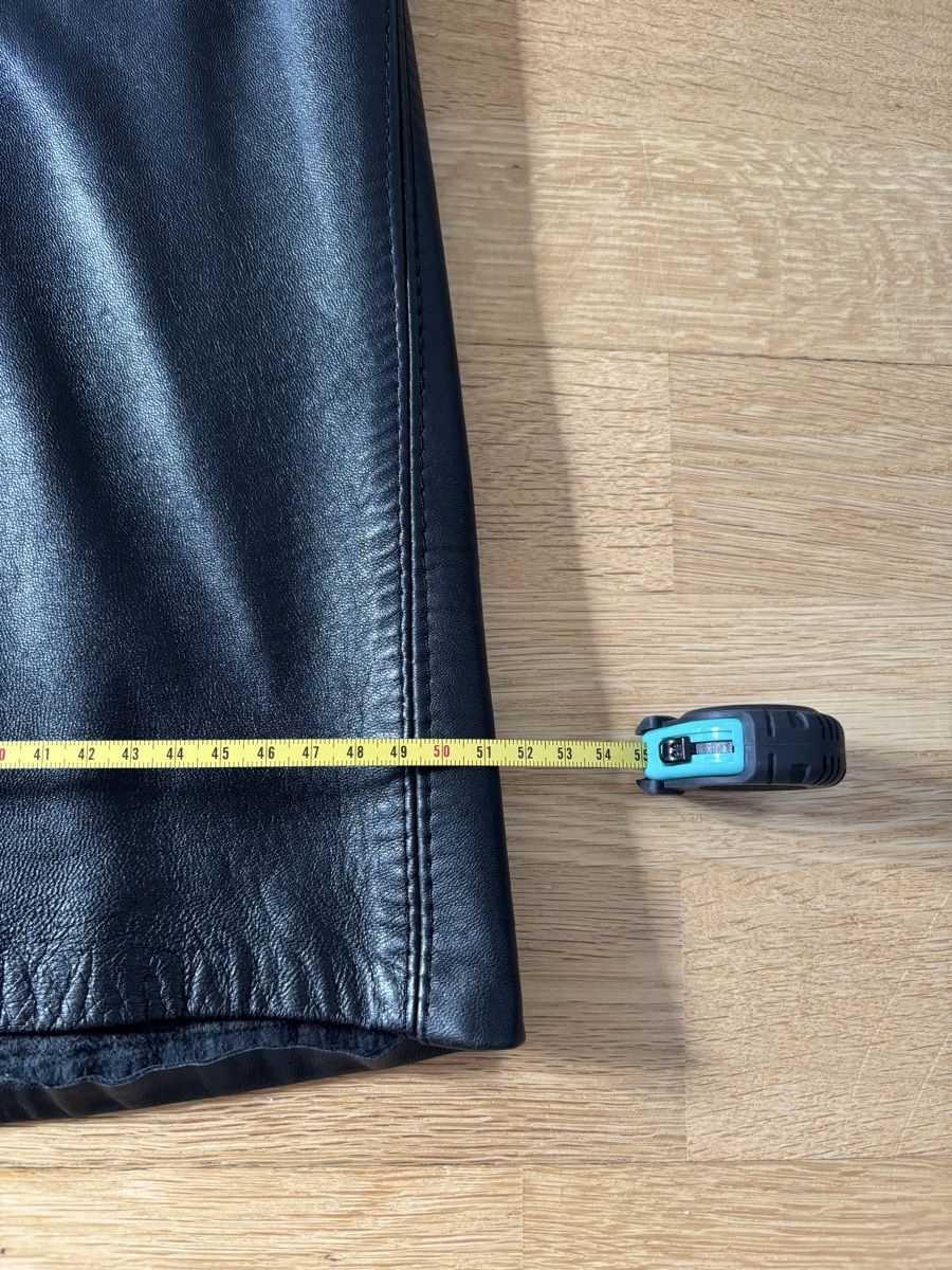 Saint Laurent Gonne: Leder Rock Yves Saint Laurent schwarz 40 – Usato da Fribourg venduto da dafral 7