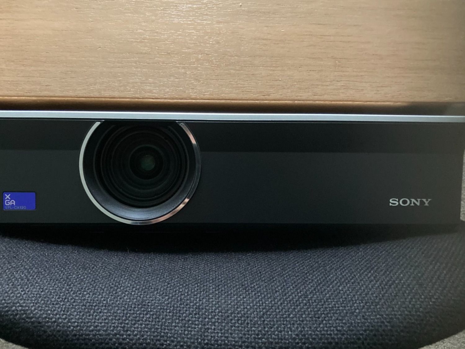 Sony Videoprojektoren: Sony Beamer – Gebraucht aus Wabern von Teeup 2
