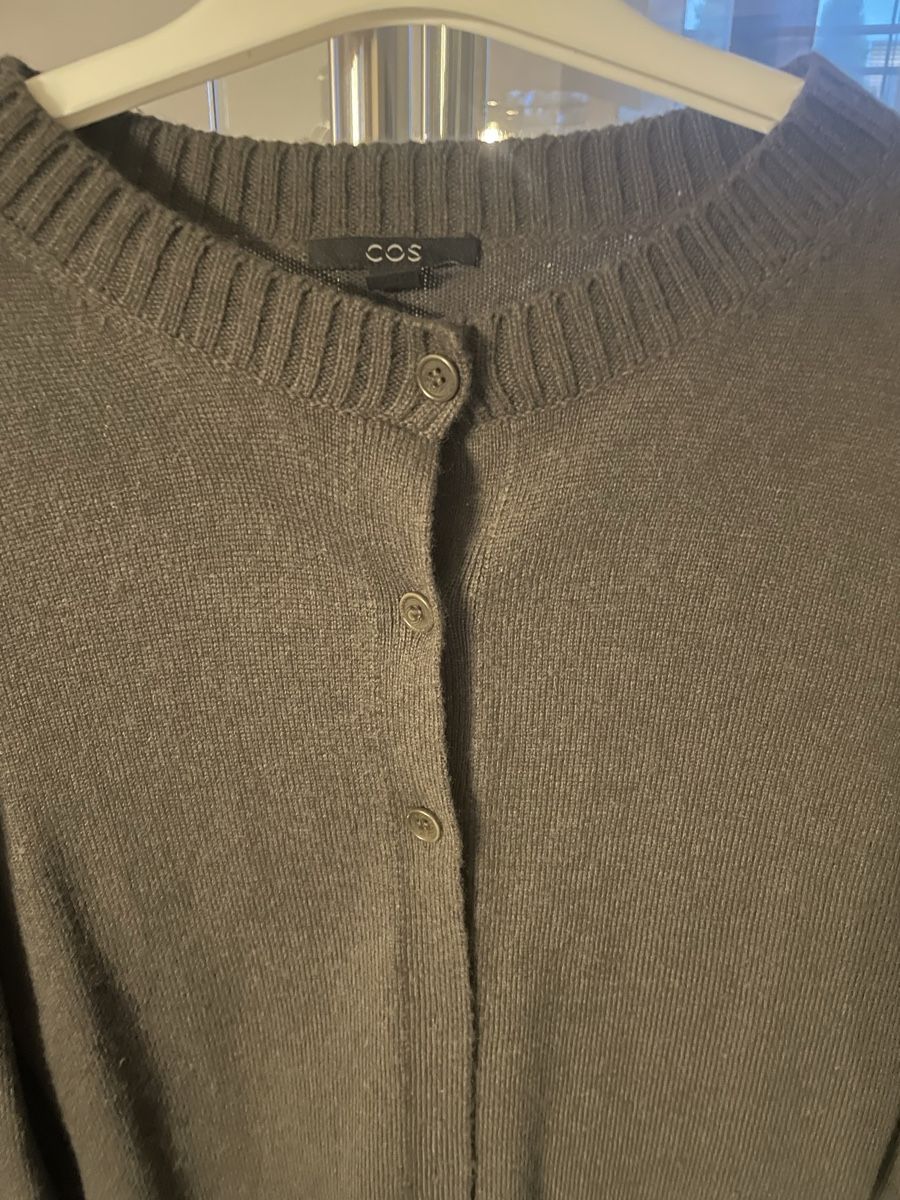 Cos Jacken: Strickjacke – Neu (gemäss Beschreibung) aus Balgach von sei_s6d7 1