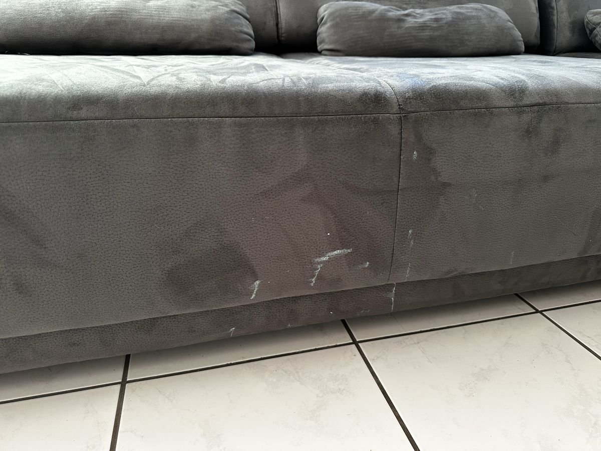 Sofas: Sofa grau, Microfaser 320x220cm ab 1.- – D'occasion à Niederbipp par Roeschu77 3