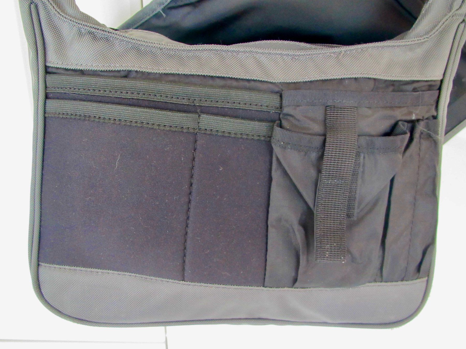 Dakine Taschen: SAC EN BANDOULIERE DAKINE – Gebraucht aus Murten von Selliot 7