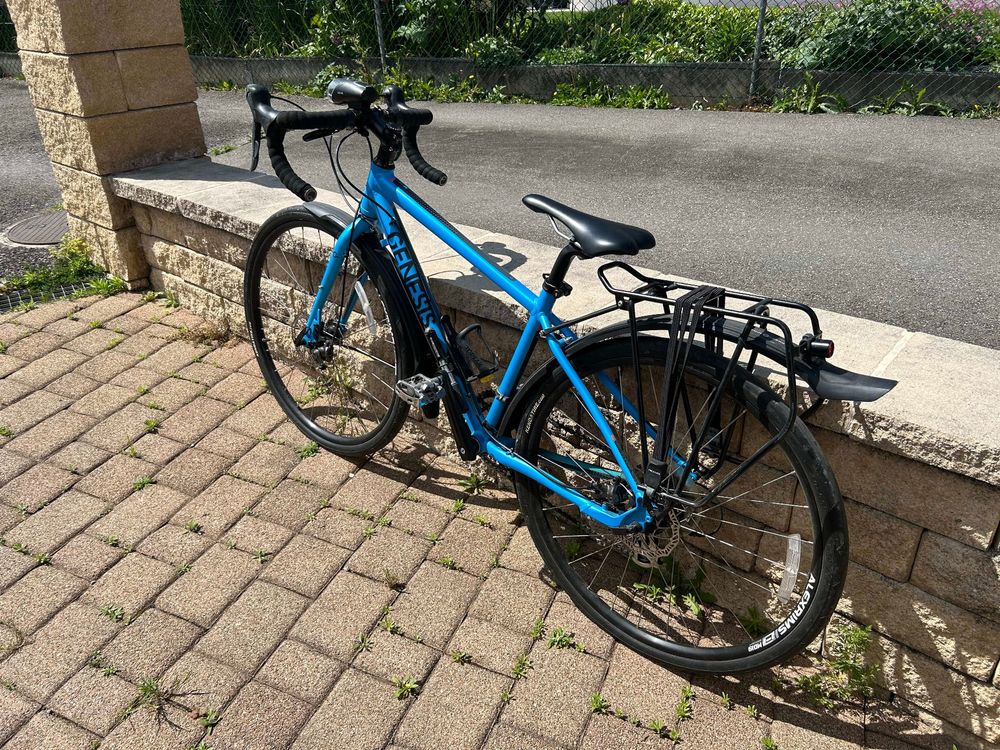 Genesis - Beta 26 - Kinder-Rennrad mit Vollausstattung | Kaufen auf Ricardo