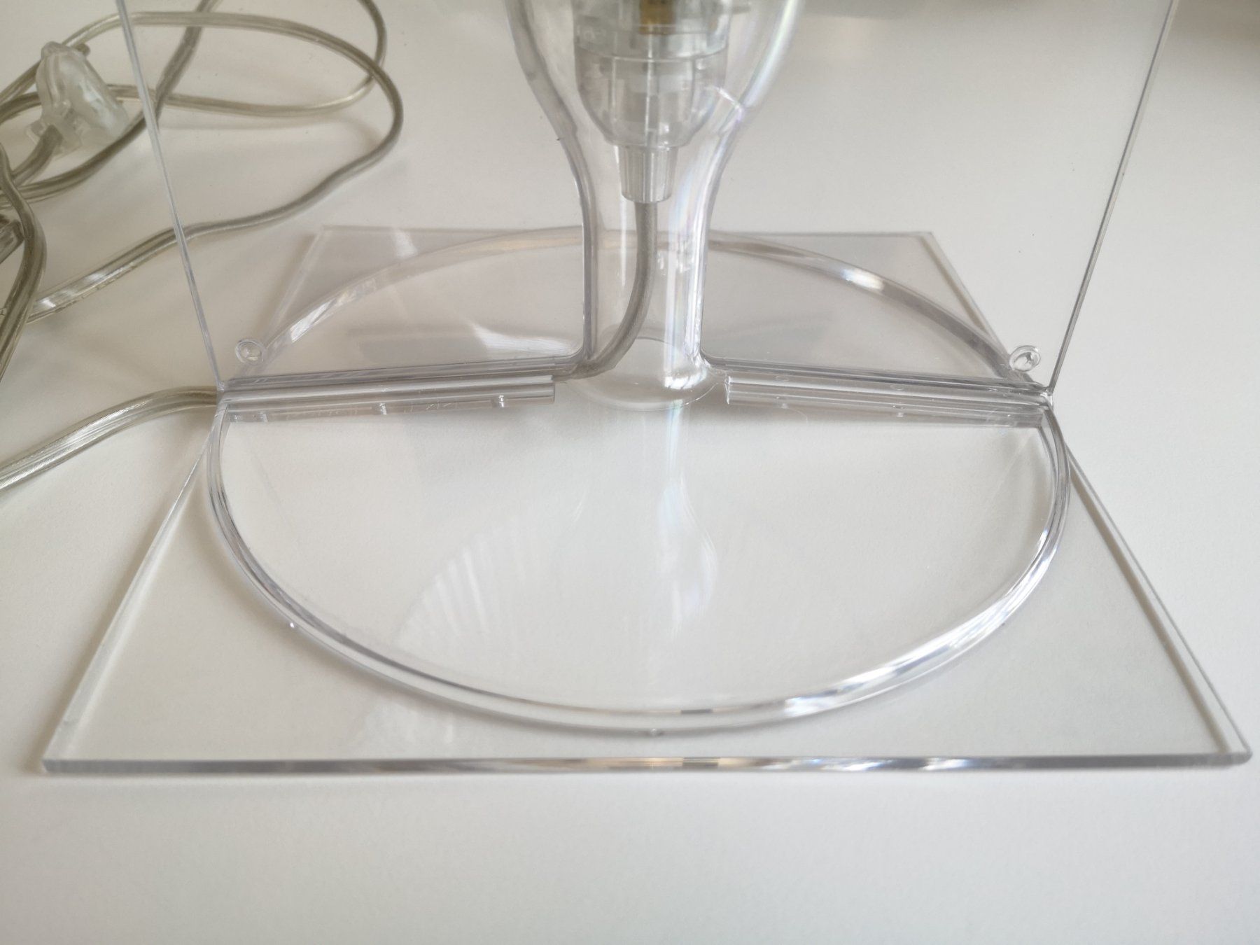 Kartell Lampade: KARTELL TAKE LAMPADA TISCHLAMPE – Usato da Sissach venduto da Megane21 5