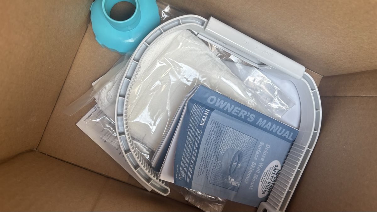 Intex Piscine: Intex Deluxe Surface Skimmer Pool zubehör – Nuovo (secondo la descrizione) da Winterthur venduto da rosa1991 1