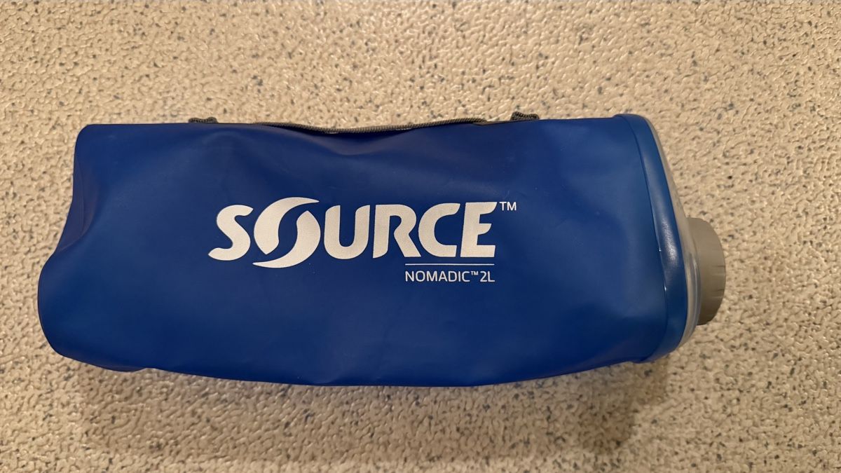 Borracce & Thermos: Source Nomadic 2L Wasserbeutel, Trinkblase - Top Zustand! – Usato da Eschenbach SG venduto da MarThu