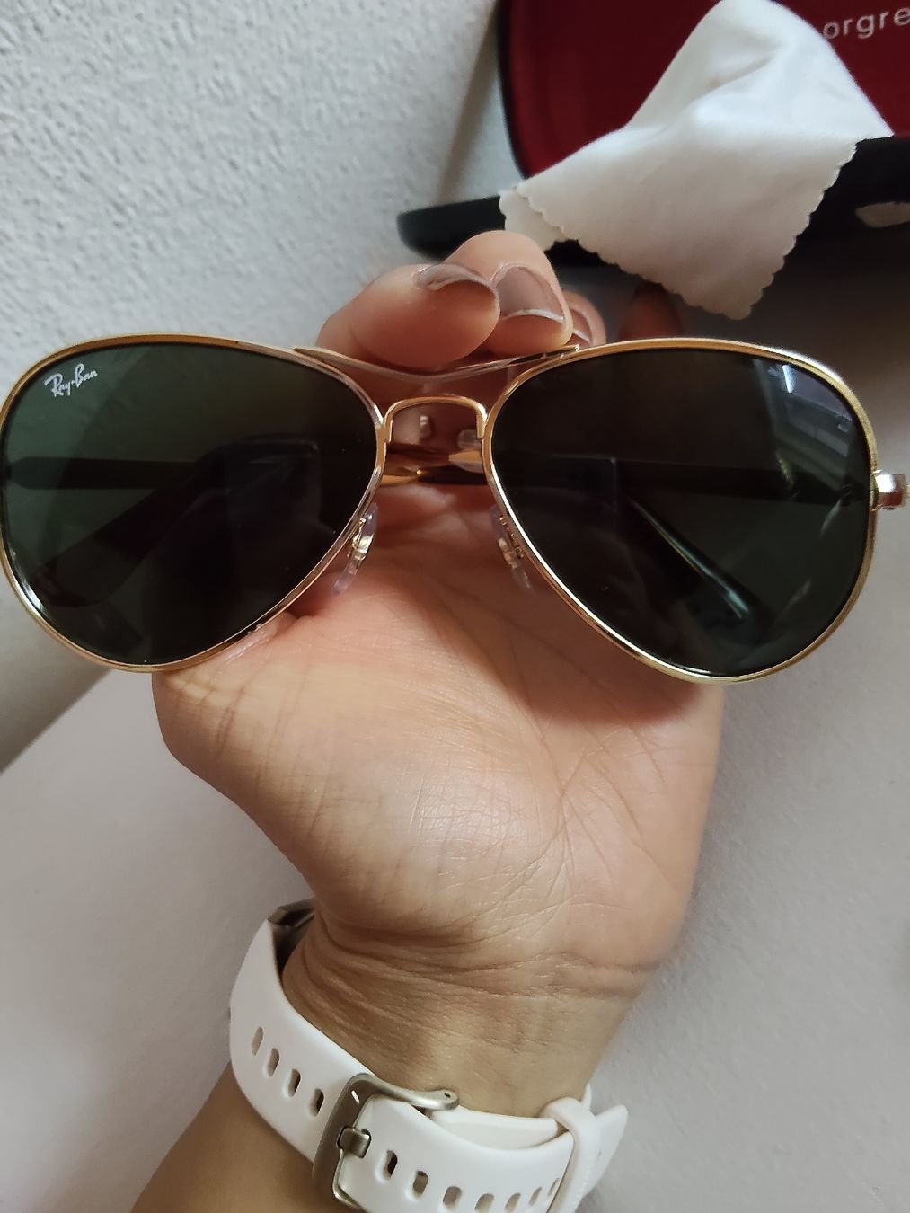 Ray-Ban Occhiali & Lenti: Sonnenbrille Ray-Ban Aviator Gold Gebraucht – Usato da Wil SG venduto da Peachy 1