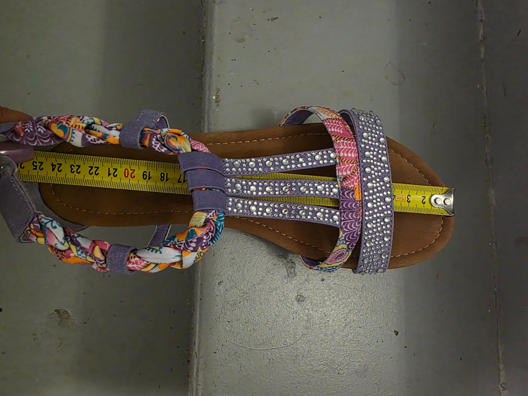 Lascana Scarpe da donna: Sommer Sandale, Lascana, mit Strass, Grösse 41 – Usato da Büsserach venduto da Divina86 2