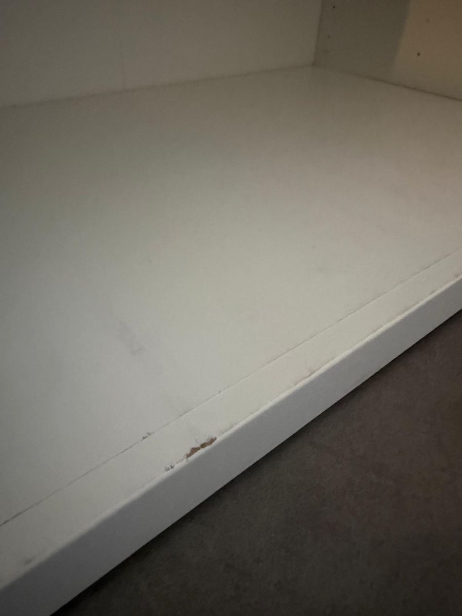 Kommoden: IKEA Besta Sideboard weiss Hochglanz – Gebraucht aus Zürich von aep_8mvj 4