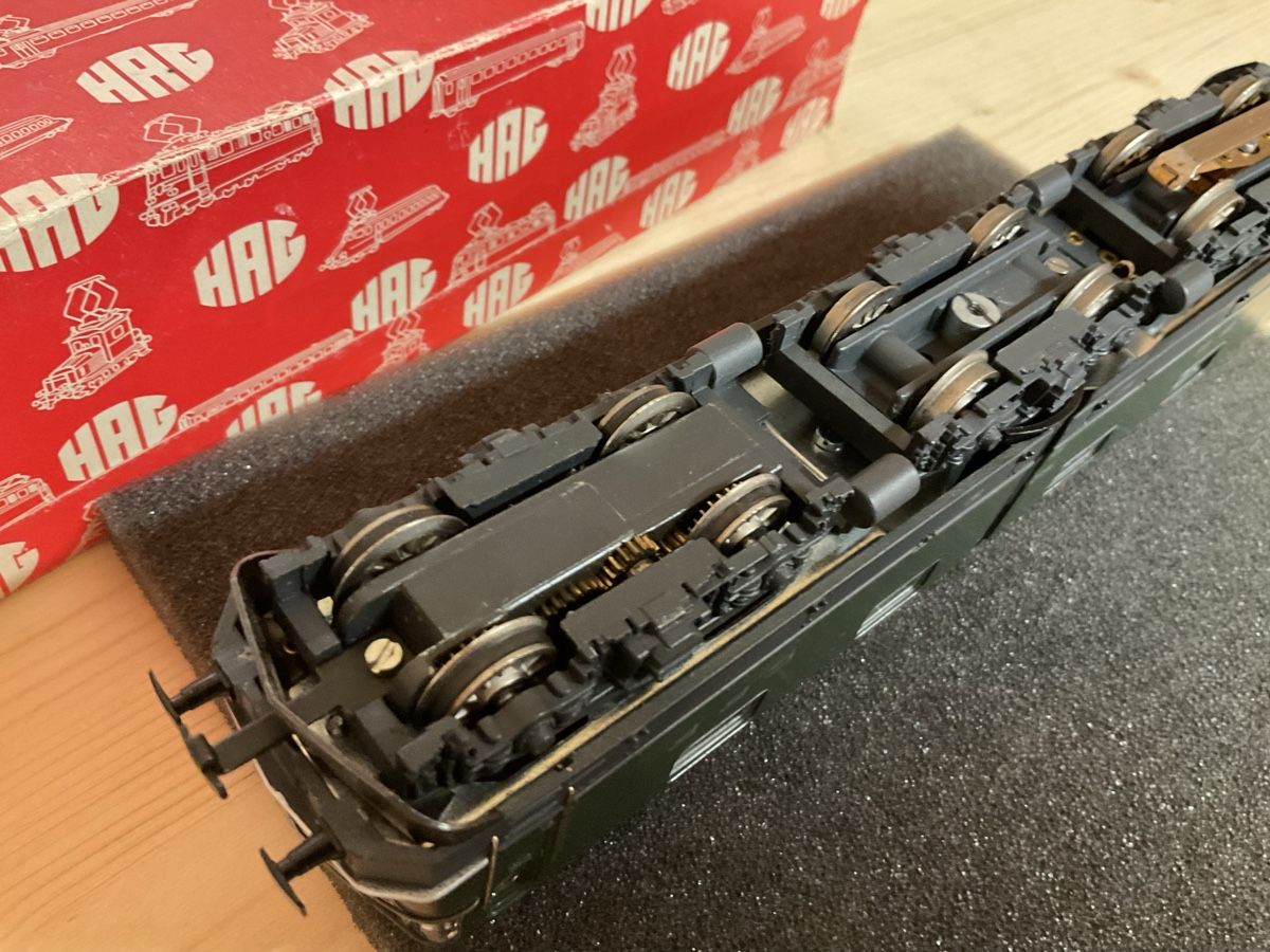 Hag Modellini di ferrovie: Hag Re 6/6 – Usato da Wald ZH venduto da Sbbemilio 6