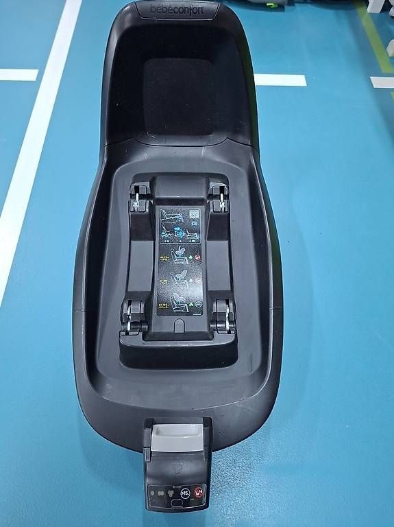 Seggiolini per auto: Base Isofix Bebeconfort/Maxicosi – Usato da Sierre venduto da noe_y7vf