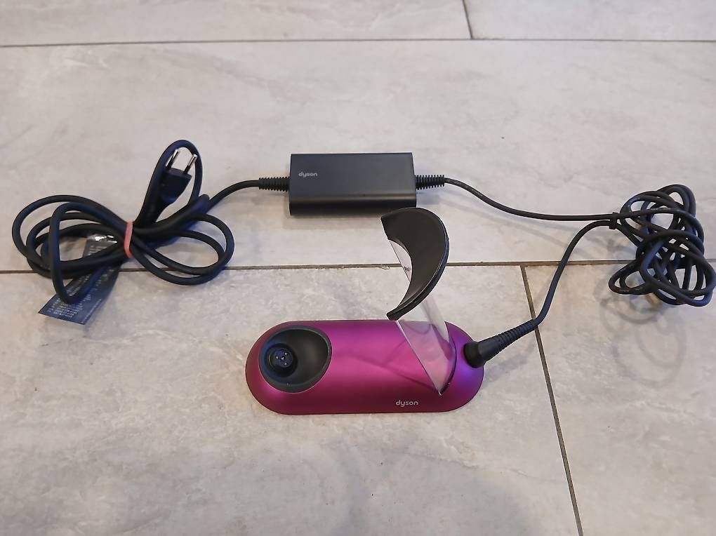 Aspirapolveri & Accessori: Station de charge Dyson – Usato da Châbles FR venduto da Netbiker 4