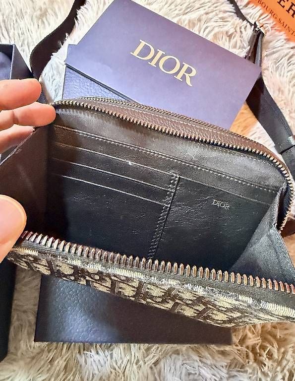 Dior Borse: Sacoche pochette Dior – Usato da Epalinges venduto da Forex.master 3
