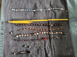 Schmuck-Set: Halsketten & Ohrringe, Modeschmuck-Mix Konvolut
