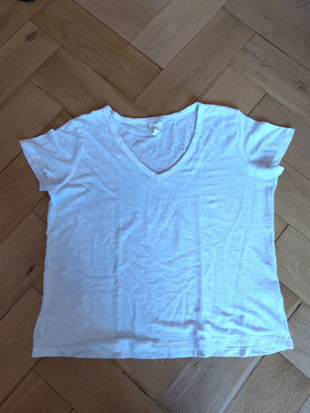 H&M T-shirt: T-Shirt – Usato da Bern venduto da Linii