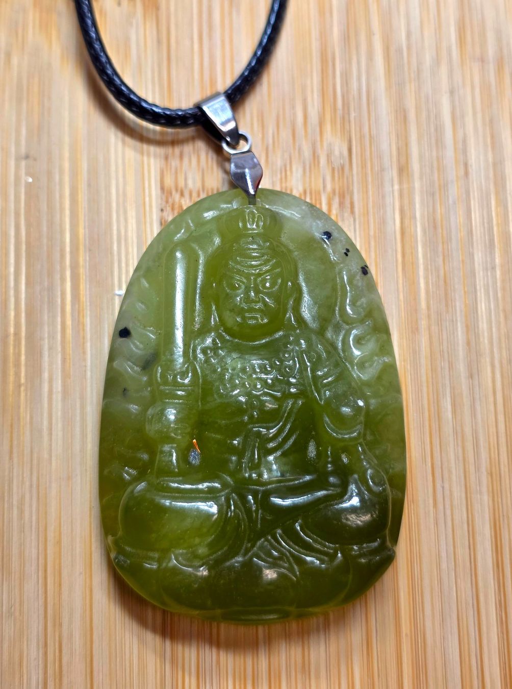 Minerali & Pietre curative: Grüne Jade Acala Anhänger A – Nuovo e nell'imballaggio originale da Matzingen venduto da Shay_Crystalz 1