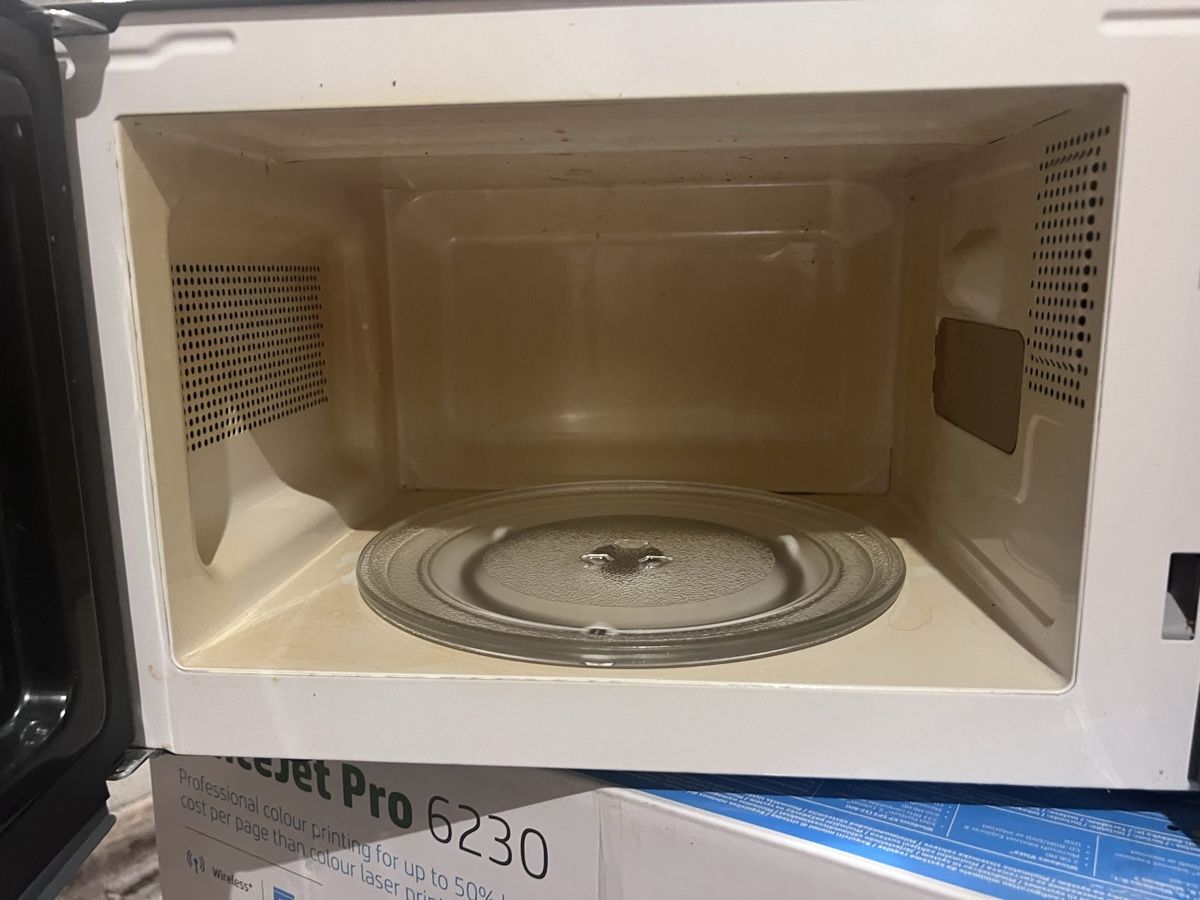 SilverCrest Elettrodomestici da cucina: Mikrowelle – Nuovo (secondo la descrizione) da Wattwil venduto da IBiDaFurDi 1