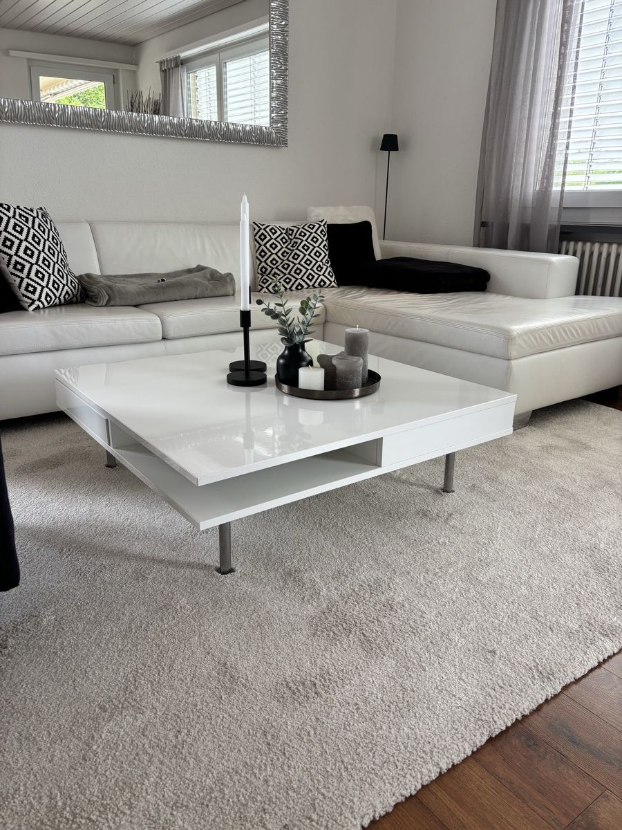 Tables: Salontisch weiss hochglanz – D'occasion à Tägerwilen par sandy_72