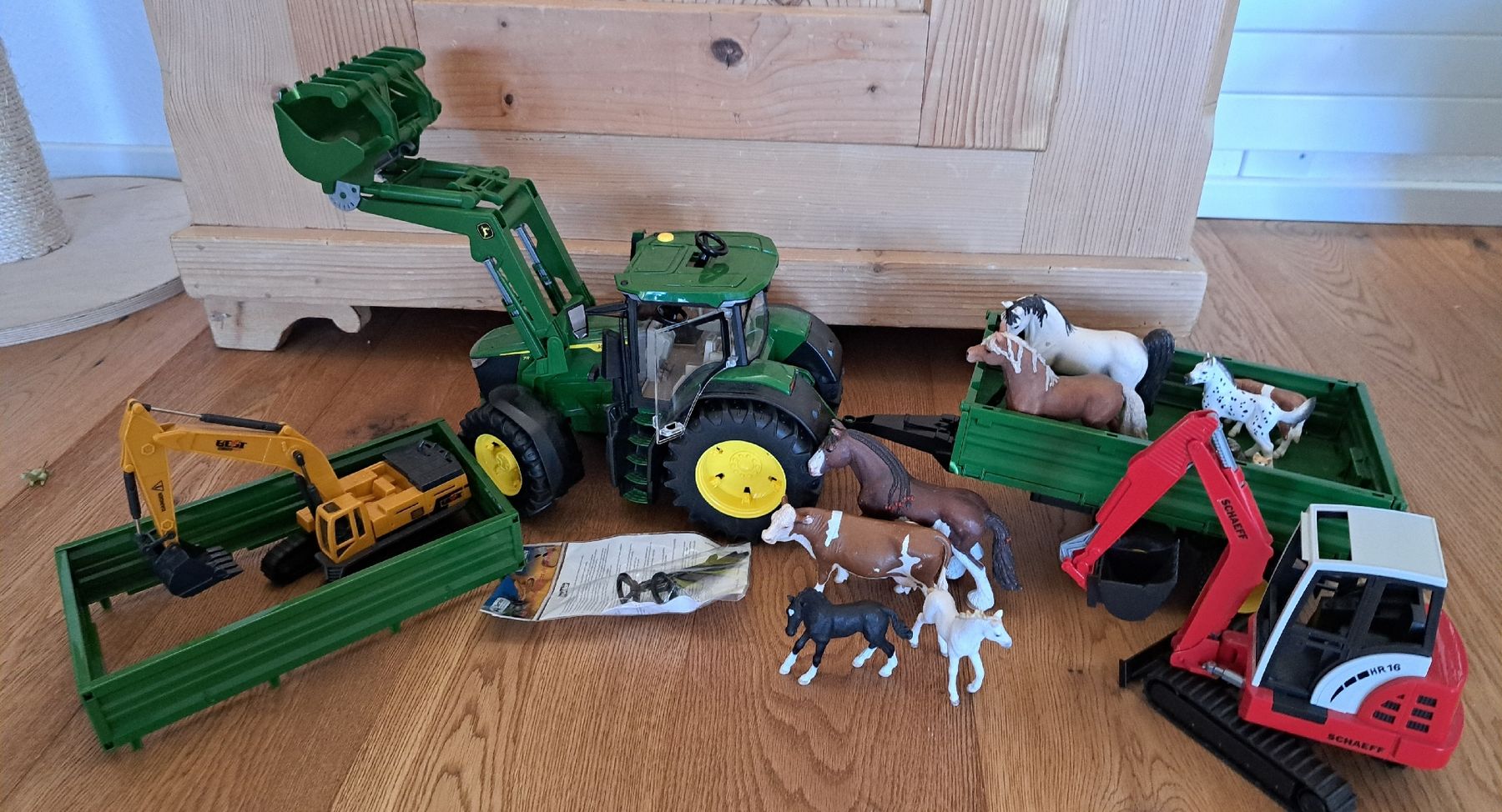 Bruder Giocattoli: Bruder Schleich Traktor Tiere Bagger Set – Usato da bazenheid venduto da salerno007
